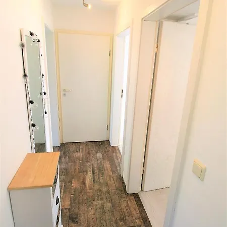 Zentrale „treibholz“ Im Sonnenblumenhaus Flensburgo