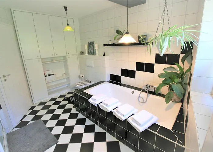 Zentrale „treibholz“ Im Sonnenblumenhaus Apartman *